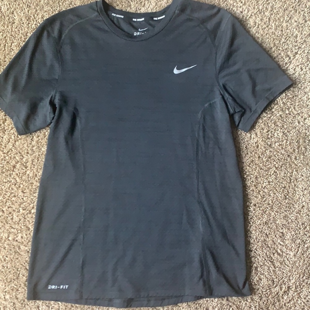 Nike Men’s running Dri fit shirt